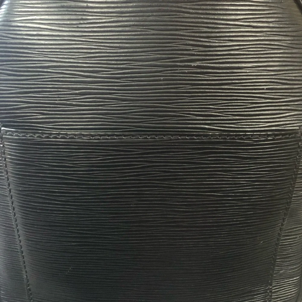 Louis Vuitton Black Epi Leather Keepall 45 - Picture 11 of 13